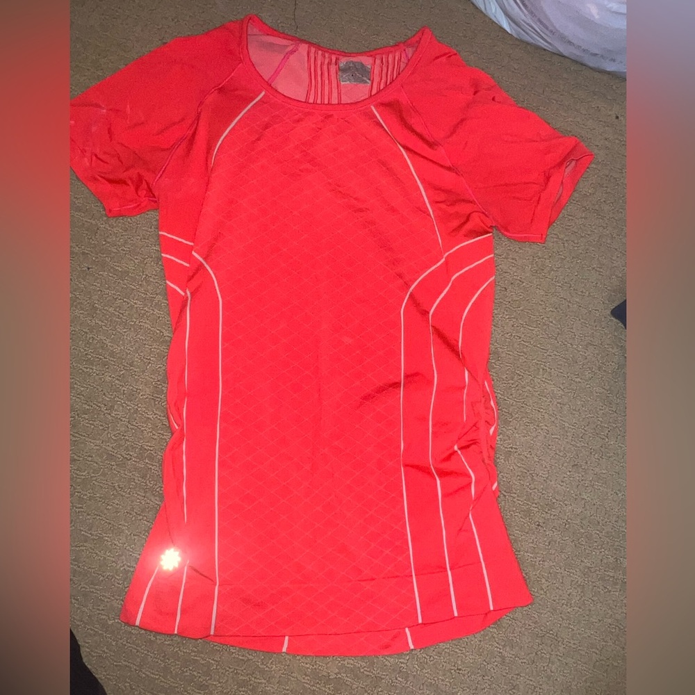 Athleta Tshirt